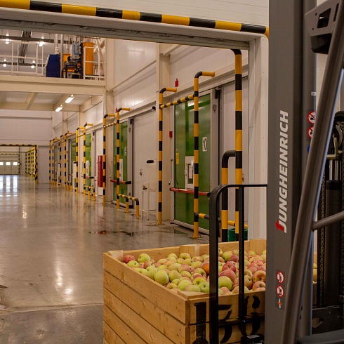 Крымский инвестор вложил более миллиарда в сады и склады